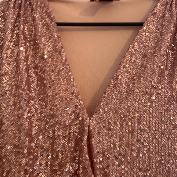 Glittery bodysuit - Picture 3 of 5